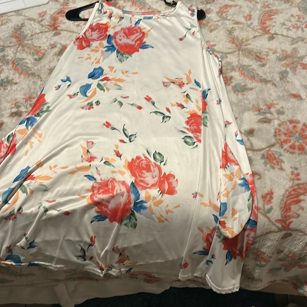 sleeveless floral dress